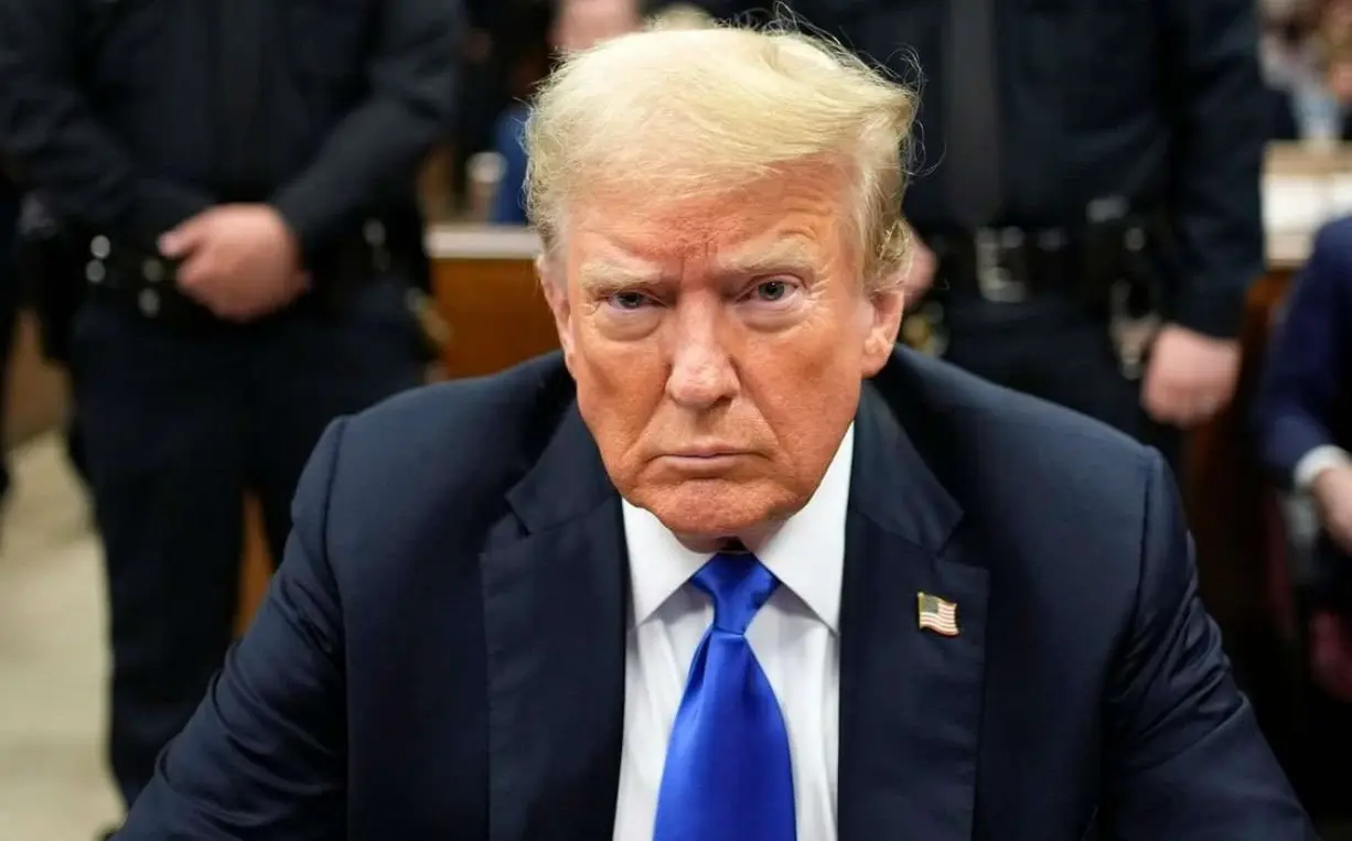 Ordem de Trump: EUA enviam mega porta-aviões nuclear ao Caribe para combater narcoterrorismo ligado à Venezuela