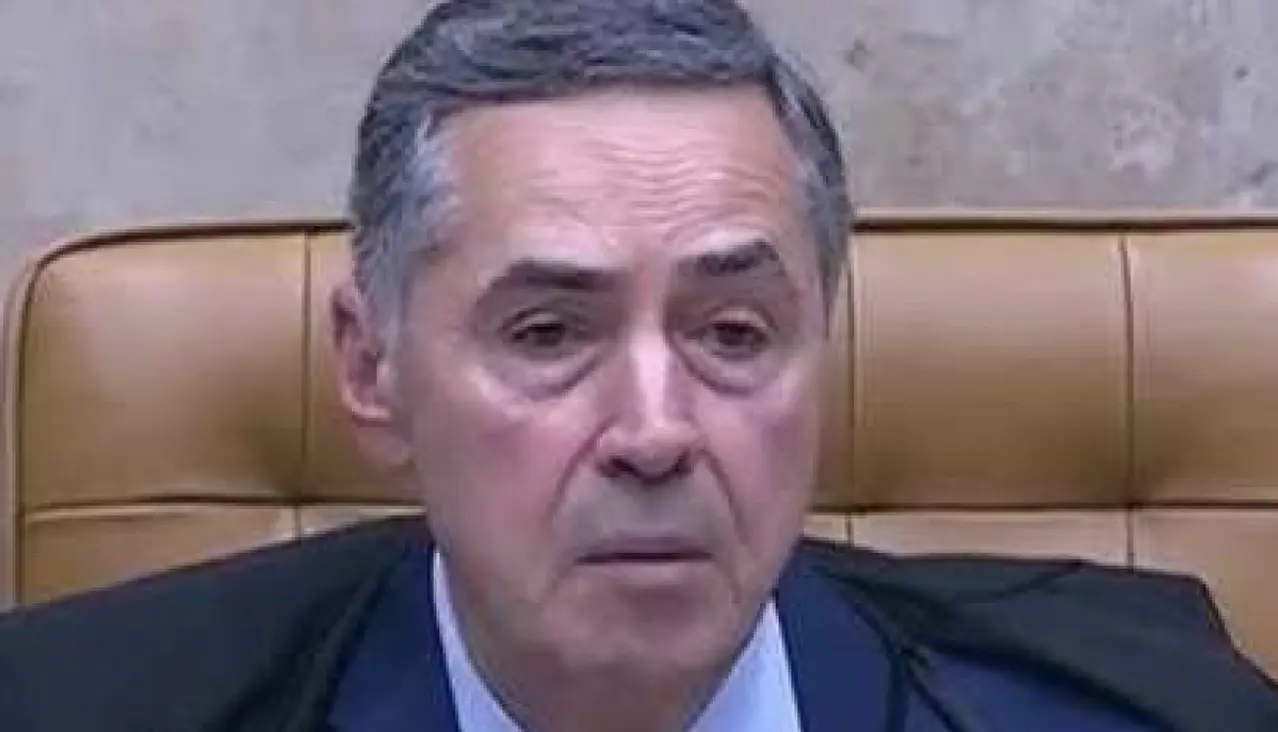 Voto de Barroso no STF impulsiona descriminalização do aborto a 2 a 0