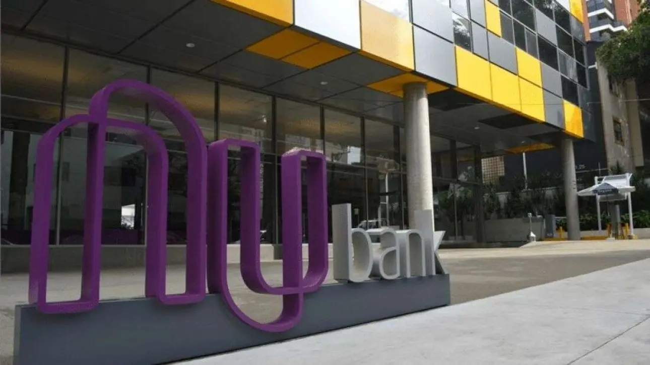Nubank Responde a Conflito: 12 Colaboradores Demitidos Por Conduta Em Debate Sobre Modelo Híbrido