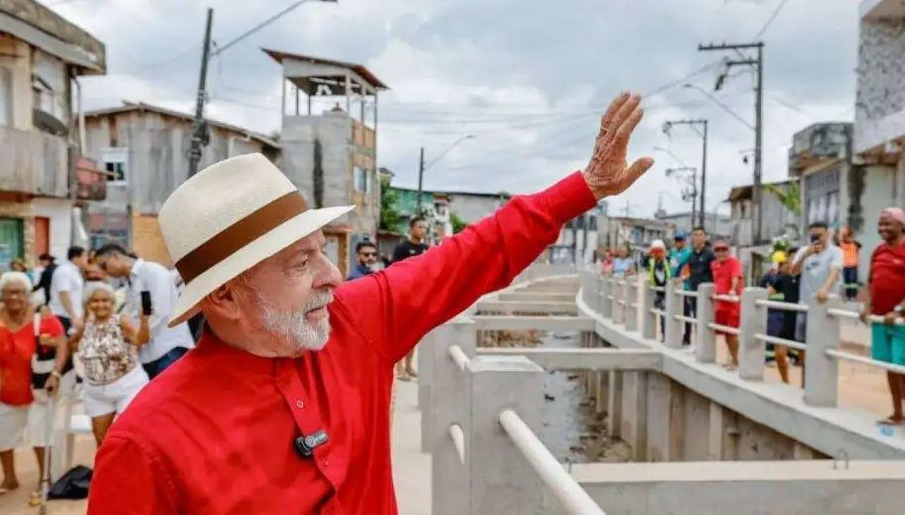 Governo Lula sob Fogo Cruzado: Denúncias de Bilhões e Caos Marcam COP30