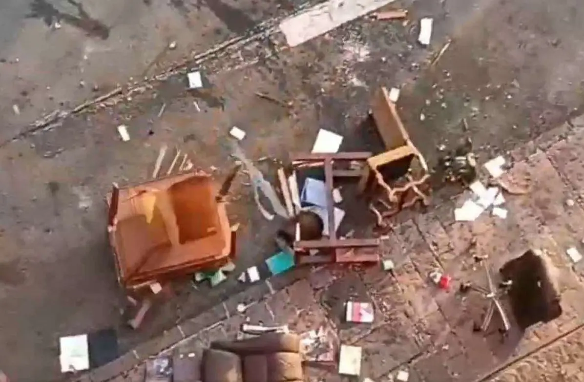 Prefeito Carlos Manzo Assassinado no México: Uruapan Explode em Protestos Contra Falha de Segurança Estatal