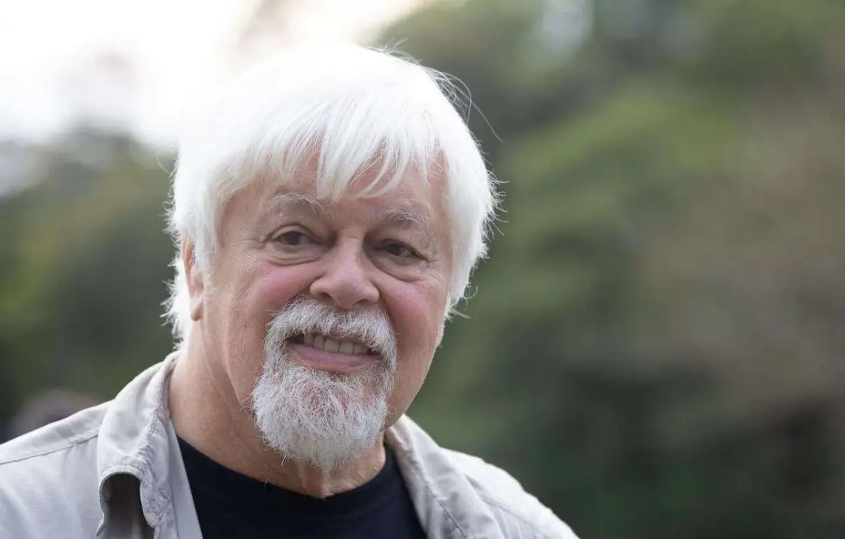 Embaixada Japonesa Exige Extradição de Paul Watson em Meio à COP30 no Brasil