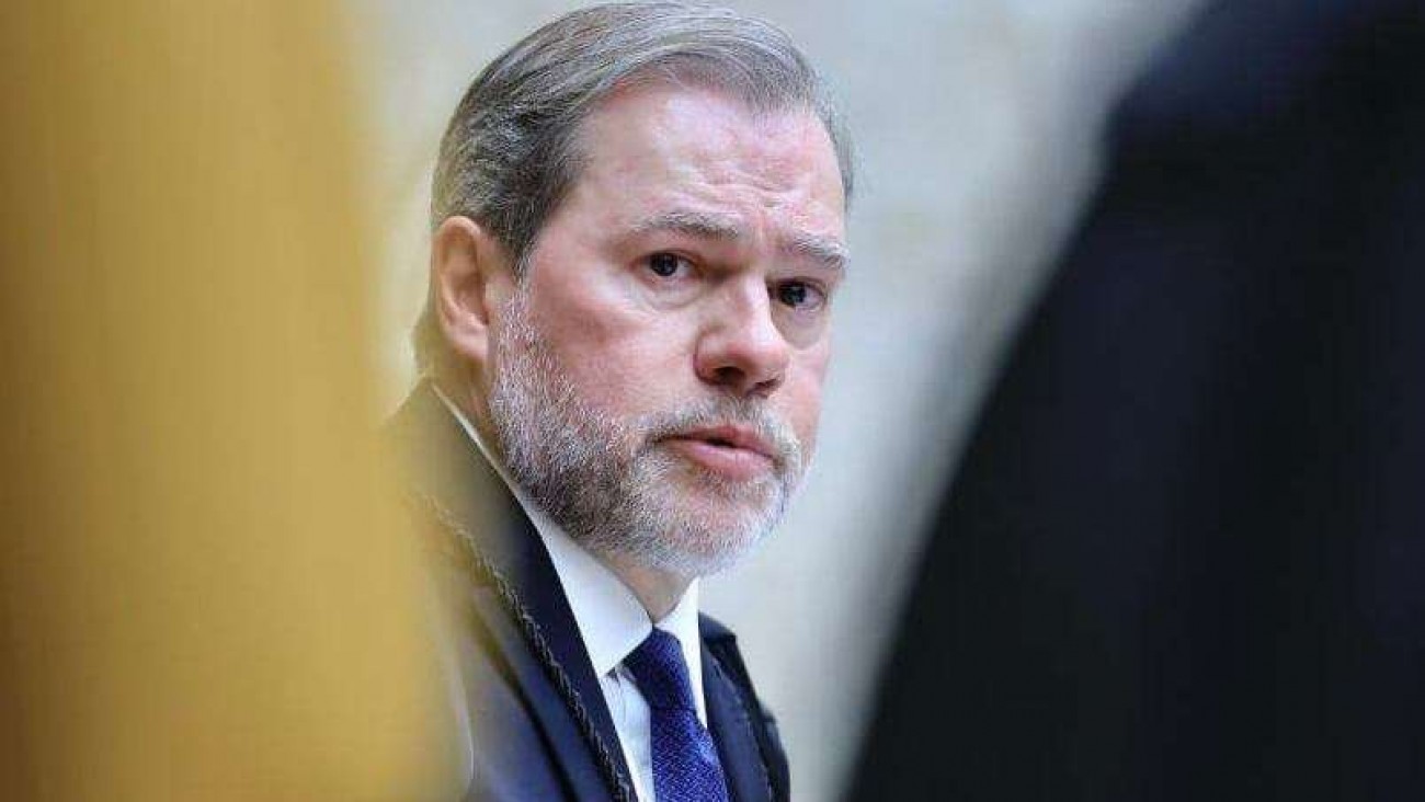 PF entrega ao STF material com conversas entre Toffoli e Vorcaro