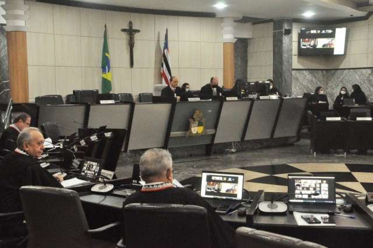 Magistrados descobrem que presidente do TJ transferiu R$ 3 bilhões do Banco do Brasil para banco sob investigação da PF e o clima esquenta