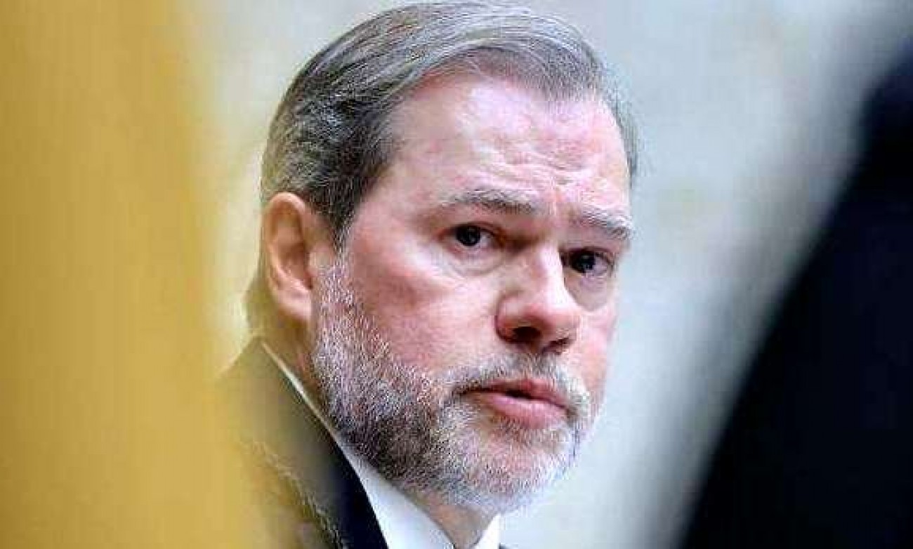 Todos os ministros são suspeitos, mas provas técnicas apontam Toffoli como o responsável