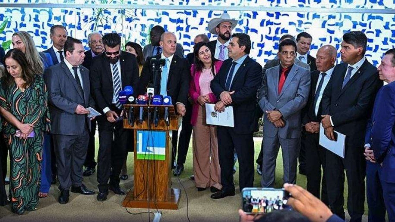 CPMI do Banco Master bate recorde de assinaturas e evidencia a ausência de apoio do PT (Veja o vídeo)