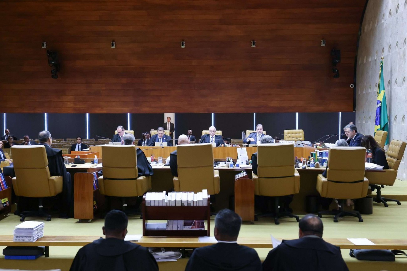 Vazamento revela participações empresariais de ministros do STF