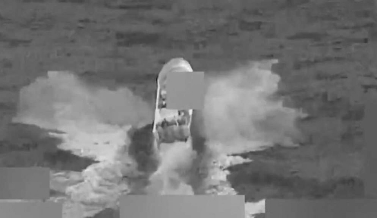 TRUMP DESTRÓI BARCO NO PACÍFICO E DEIXA MORTOS (VEJA O VÍDEO)