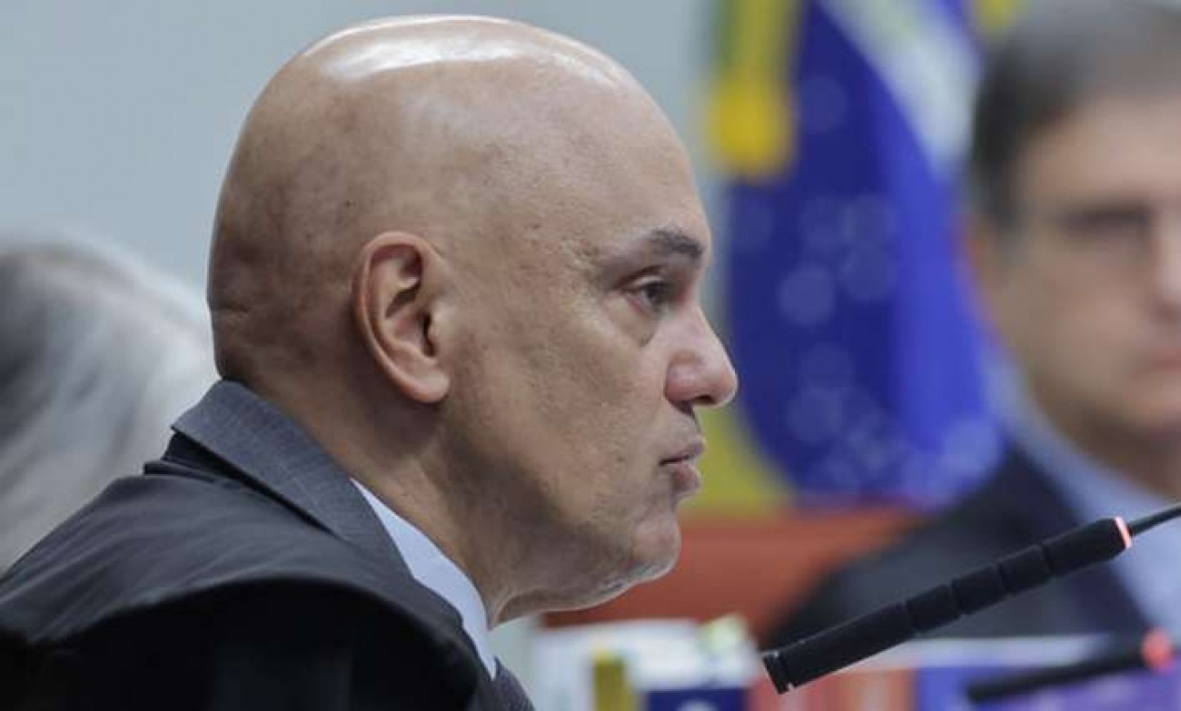 Moraes impõe prazo de 5 dias a Bolsonaro e à PGR para responder ao laudo médico da PF