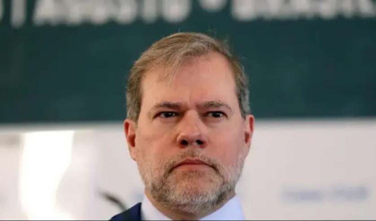 Toffoli vaza decisão sigilosa antes de deixar a relatoria do caso Master