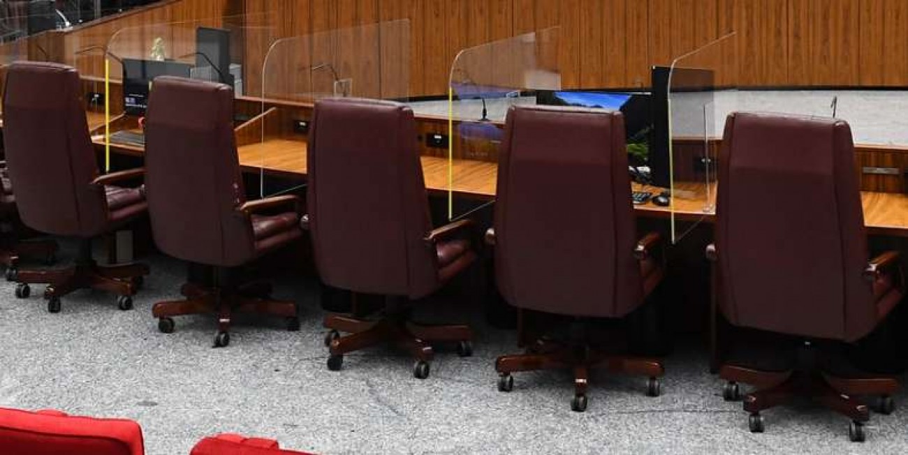 Adolescente de 18 anos acusa ministro do STJ, indicado pelo PT, de assédio sexual