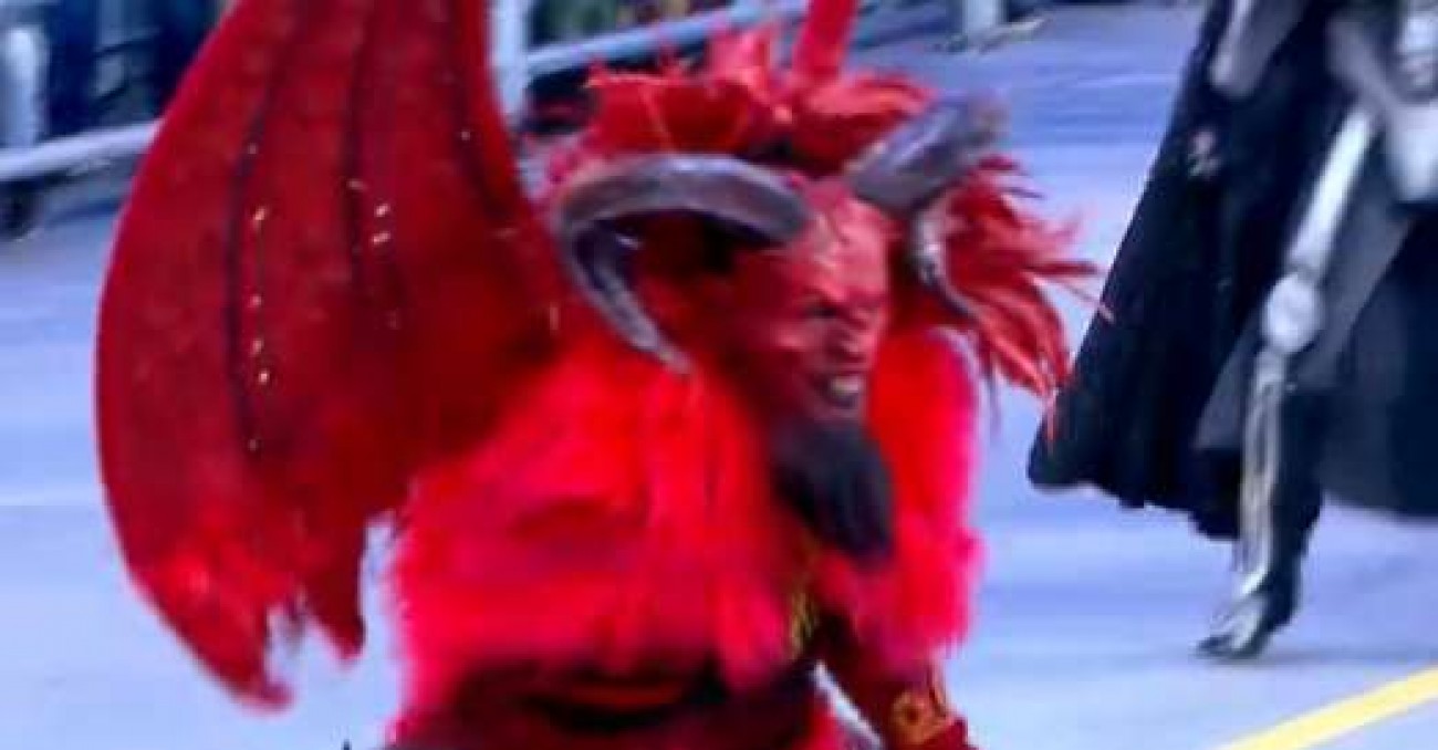 Carnaval virou arma política? Vote na enquete!