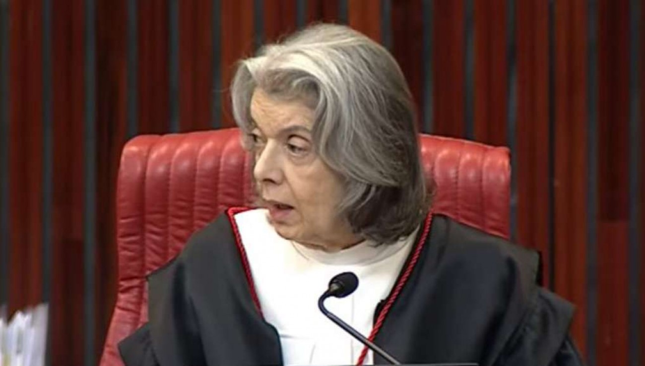 Cármen Lúcia denuncia população contra o STF após gravação secreta de Toffoli