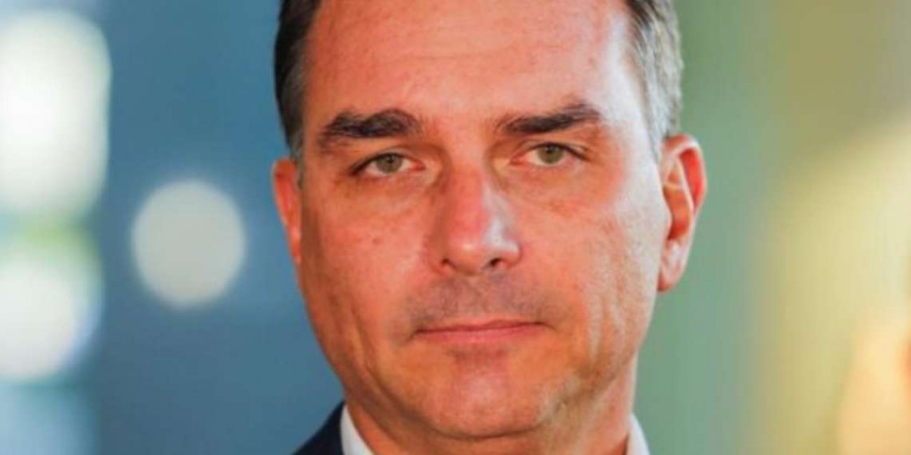 Flávio deve se reunir imediatamente com Tarcísio, Michelle e Nikolas para conter os sabotadores