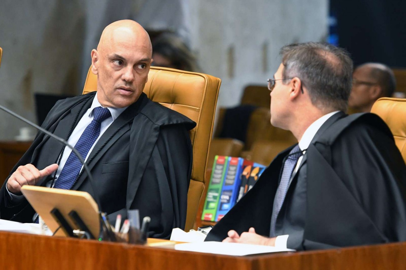 A diferença abissal entre Moraes e Mendonça na defesa da liberdade de imprensa