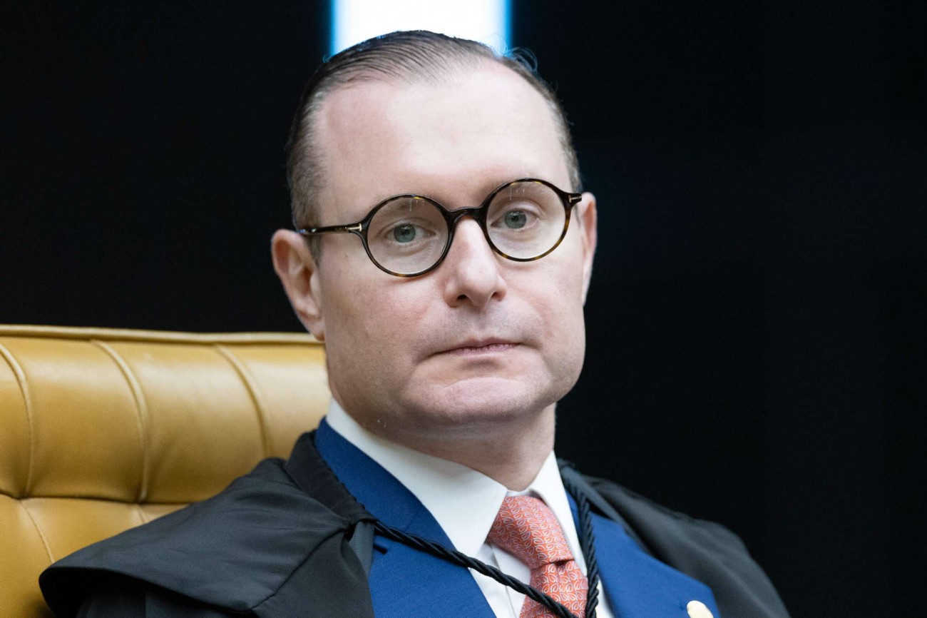 Contra posição da PF e da PGR, Zanin solta lobista acusado de ser peça-chave em esquema de venda de sentenças no STJ