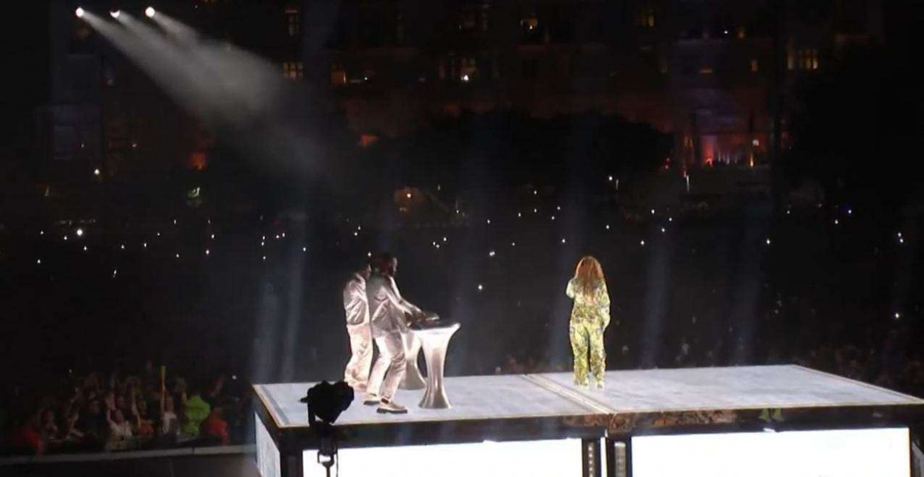 Shakira reúne 2 milhões de pessoas em show histórico no Rio de Janeiro