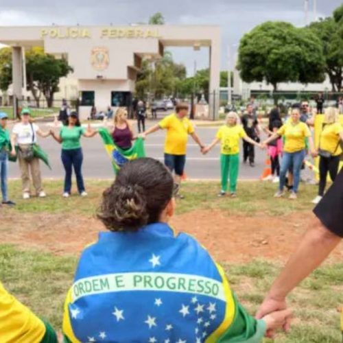 Desembargador faz convocação para paralisação nacional em reação à prisão de Bolsonaro