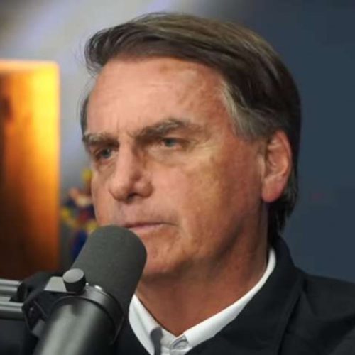 Surgem detalhes da rotina de Bolsonaro na prisão e o livro que está lendo é revelado
