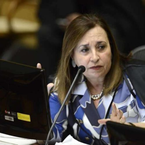 Ex-presidente do TRF-1 e ministra aposentada do STJ morre em SP