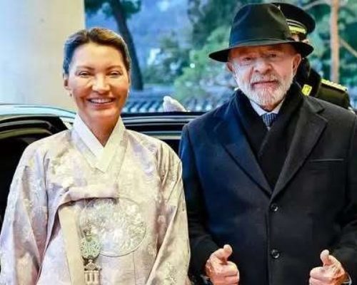 Lula e Janja aparecem fantasiados na Coreia do Sul e viram motivo de escárnio