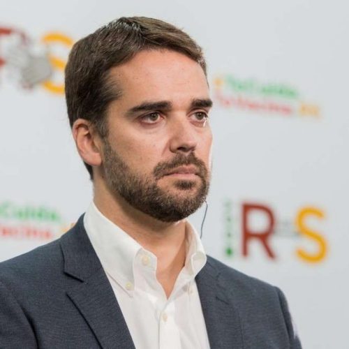 Eduardo Leite abandona carreira política após derrota no PSD e revela projeto pessoal frustrado