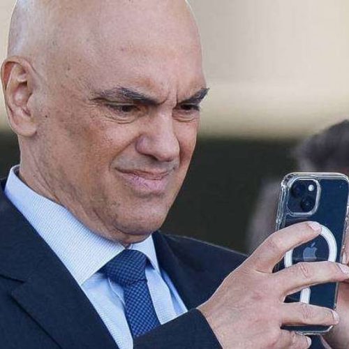Moraes troca número de celular logo após escândalo de ligações com banqueiro Daniel Vorcaro