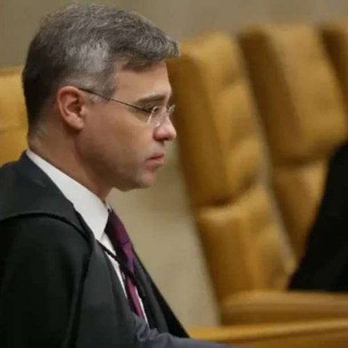 Além de Mendonça, outro ministro do STF estava em avião que teve pane e voo foi cancelado