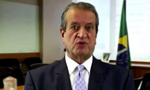 A poucos meses da eleição e com Bolsonaro preso, Valdemar Costa Neto dispara frase que acende o alerta no PL