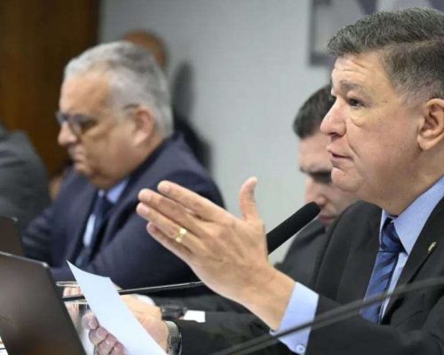 Alcolumbre descumpre decisão judicial e presidente da CPMI prorroga os trabalhos do colegiado