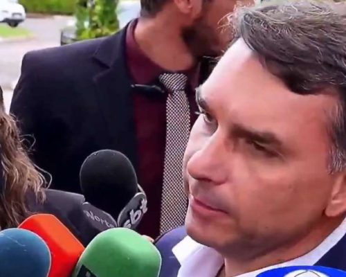 URGENTE: Flávio revela o único e mais importante pedido de Bolsonaro (veja o vídeo)