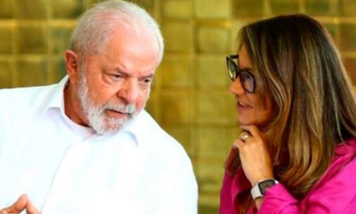 Nikolas Ferreira destrói Janja após acusações infundadas e jornalista questiona Lula: ‘Se não protege nem a mulher dele, a culpa é do Nikolas?’