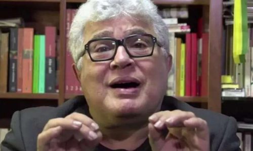 Noblat deturpa fala de Flávio Bolsonaro e é desmentido por jornalista presente no evento