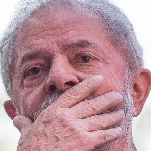 Lula pode ficar inelegível em 2026 por suposta homenagem carnavalesca