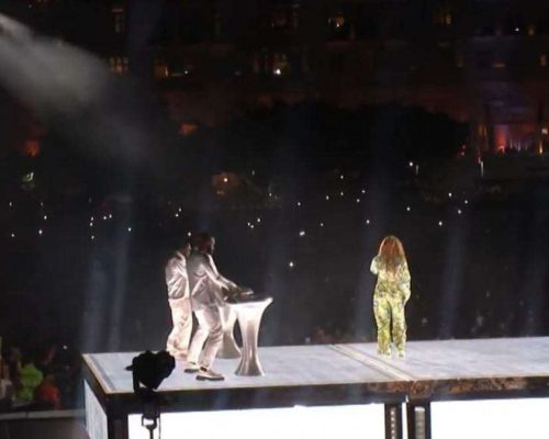 Shakira reúne 2 milhões de pessoas em show histórico no Rio de Janeiro