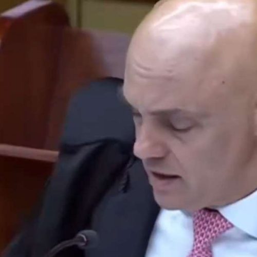 Moraes aciona PGR contra Eduardo Bolsonaro por suposta declaração sobre vídeo a Jair Bolsonaro