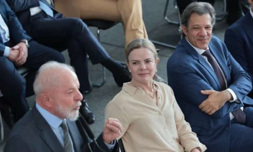 CCJ aprova prazo de 10 dias para Mesa do Senado deliberar sobre pedidos de informação a ministros de Lula