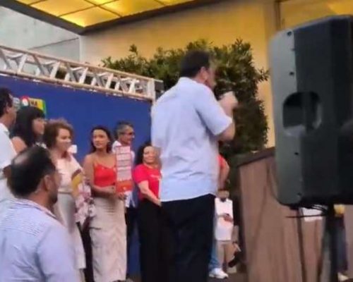 Boulos passa vergonha em evento esvaziado em Natal
