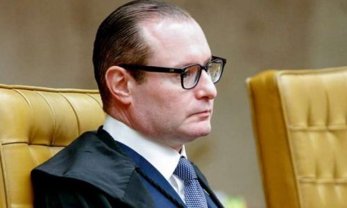 Zanin suspende eleição indireta no Rio e transfere decisão para plenário do STF