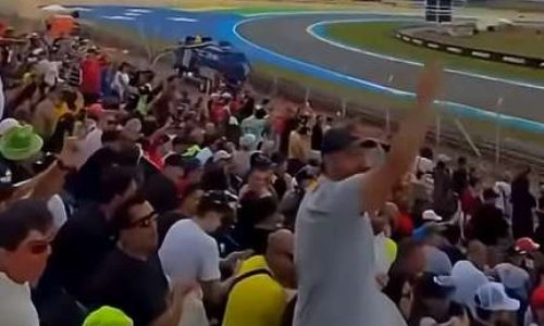 Em grande evento esportivo, público não perdoa Lula com gritos de protesto