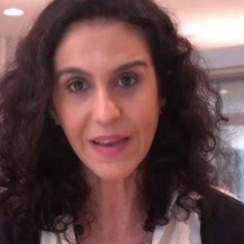 Malu Gaspar tenta se transformar em guardiã da justiça