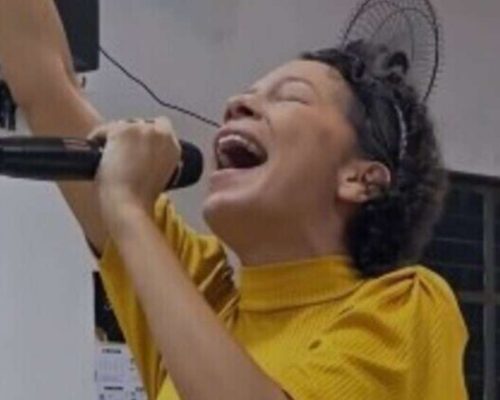 Morre jovem cantora gospel