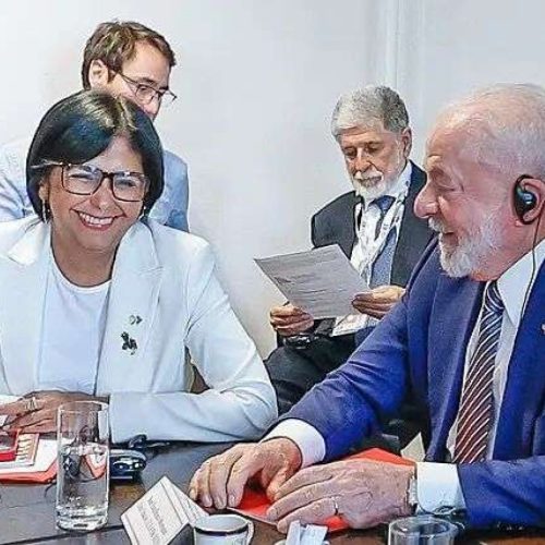 Mesmo com Maduro preso, grupo chavista persiste