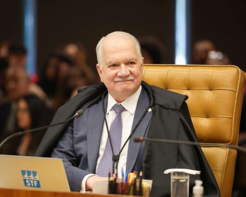 Fachin ignora falhas de ministros e atribui a impopularidade do STF a explicação inimaginável