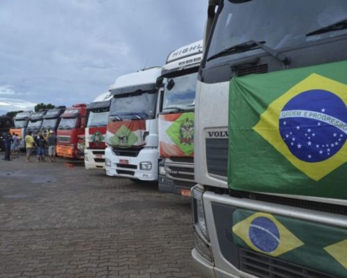 Deputada apresenta projeto de anistia para caminhoneiros punidos por manifestações em 2022