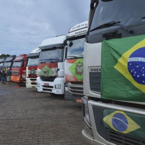 Deputada apresenta projeto de anistia para caminhoneiros punidos por manifestações em 2022