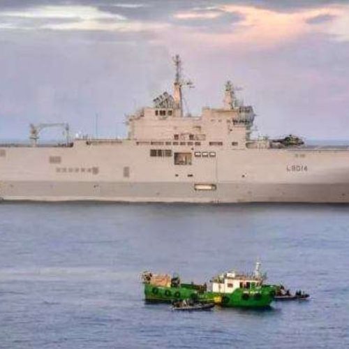 Marinha francesa intercepta pesqueiro brasileiro, apreende R$ 253 milhões em cocaína e prende três tripulantes