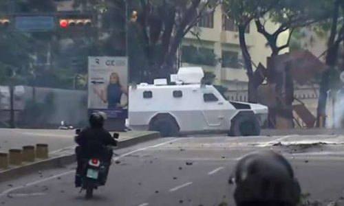 URGENTE: Poucas horas após ser libertado, preso político é sequestrado em Caracas