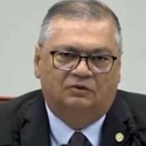 Dino solta o maior absurdo de todos ao julgar Bolsonaro