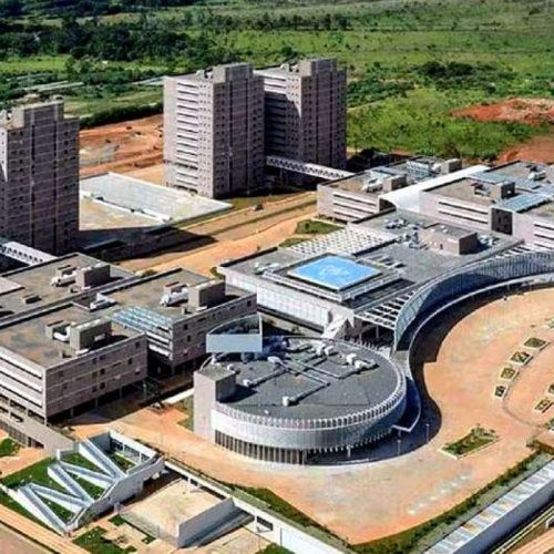 Centro Administrativo do GDF está abandonado há 12 anos e vira garantia em escândalo do BRB